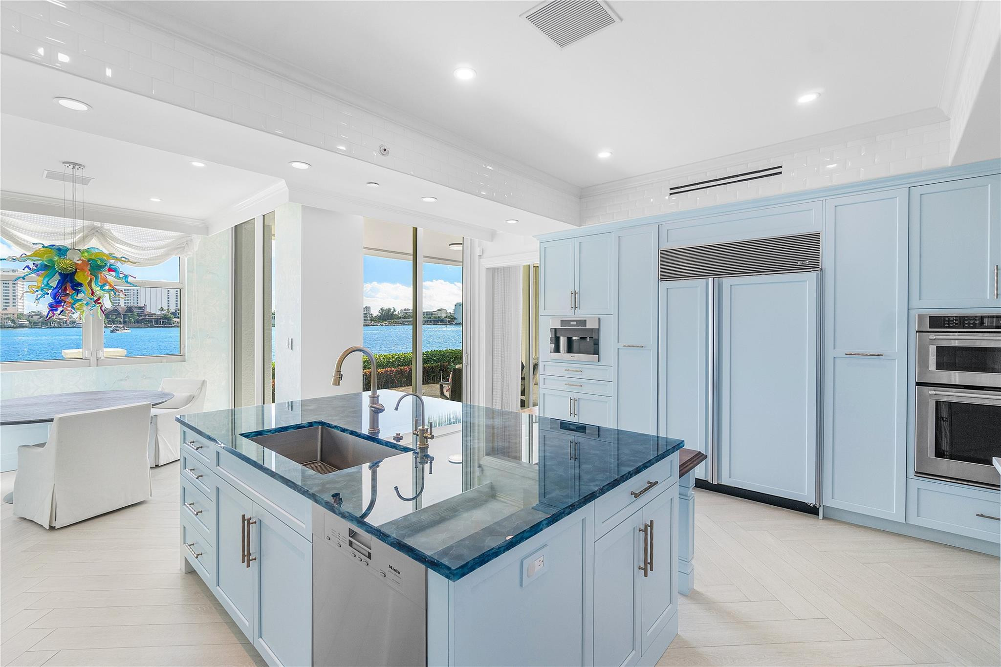 450 SE 5th #102N Boca Raton, FL 33432