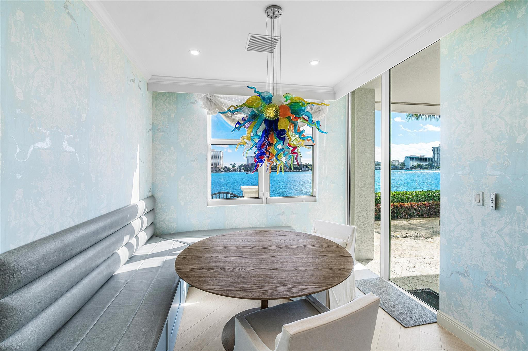 450 SE 5th #102N Boca Raton, FL 33432