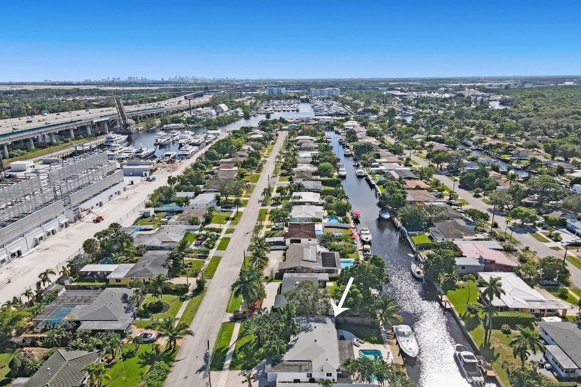 1701 SW 22nd Fort Lauderdale, FL 33312