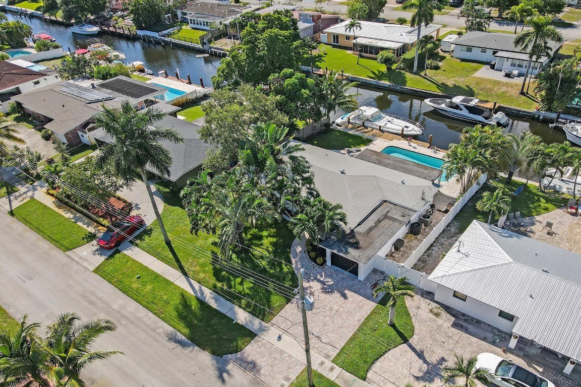 1701 SW 22nd Fort Lauderdale, FL 33312