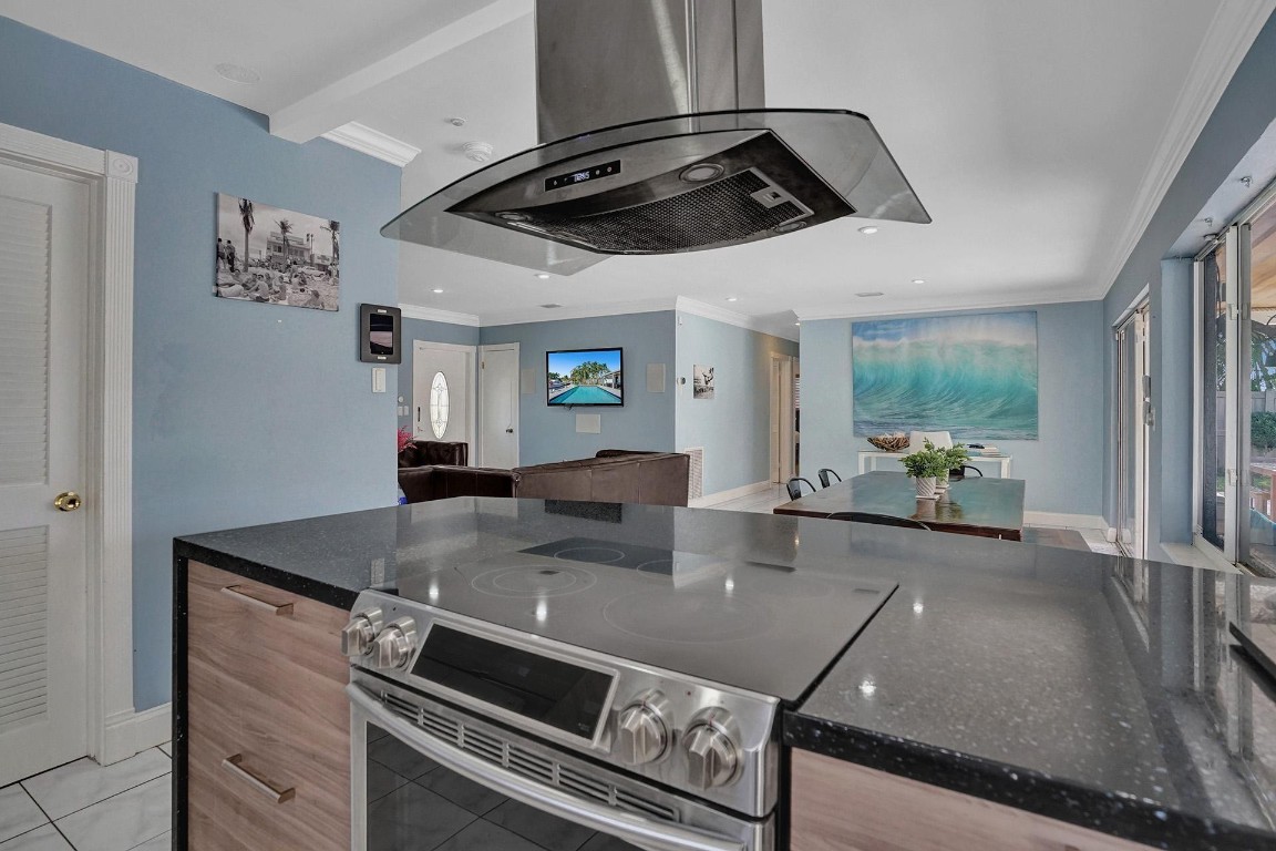 1701 SW 22nd Fort Lauderdale, FL 33312