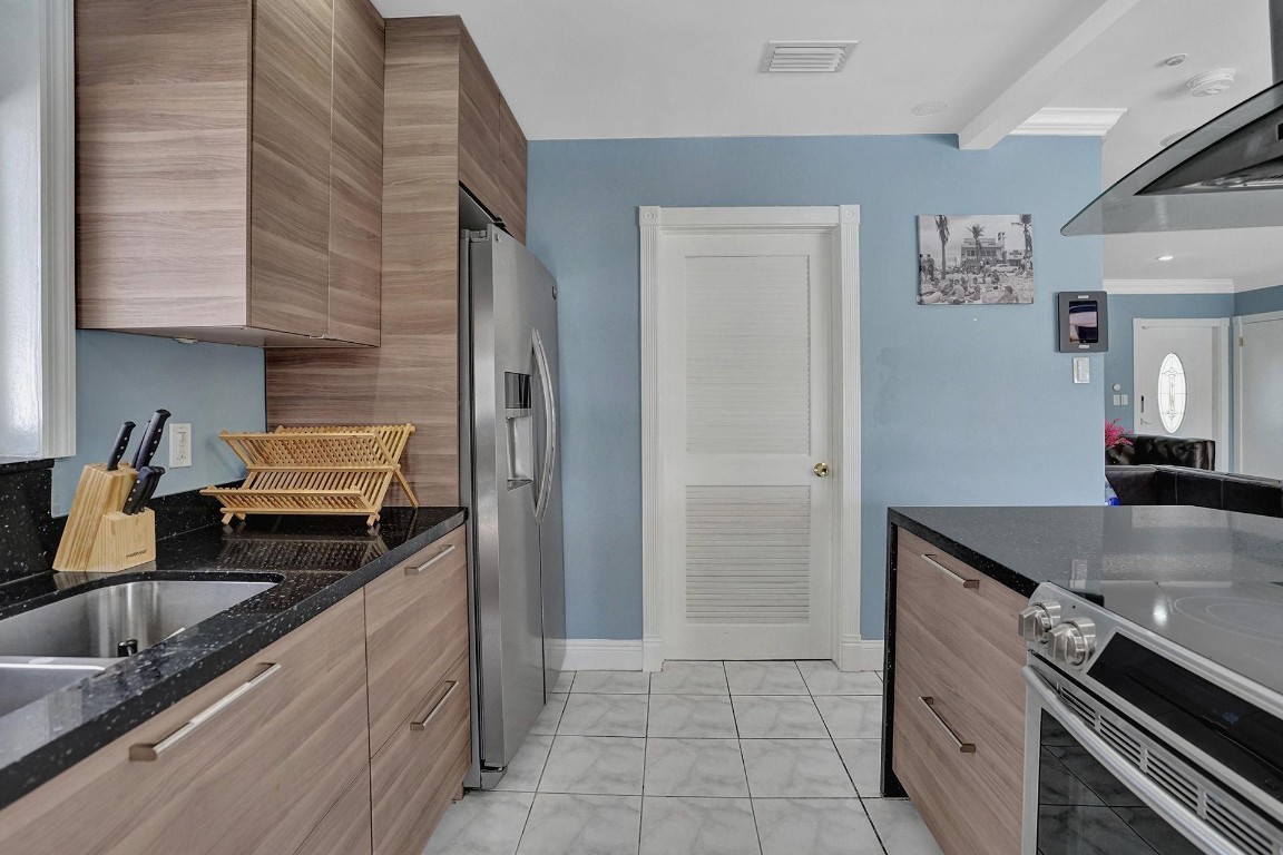 1701 SW 22nd Fort Lauderdale, FL 33312