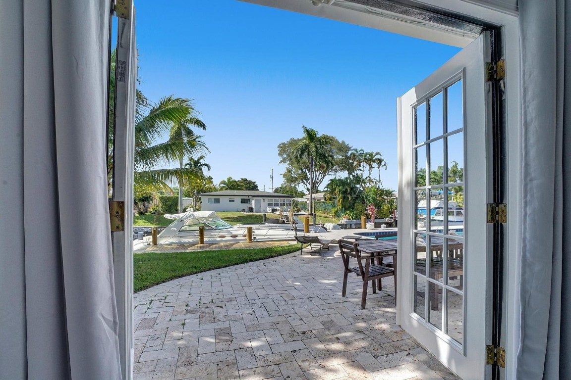 1701 SW 22nd Fort Lauderdale, FL 33312