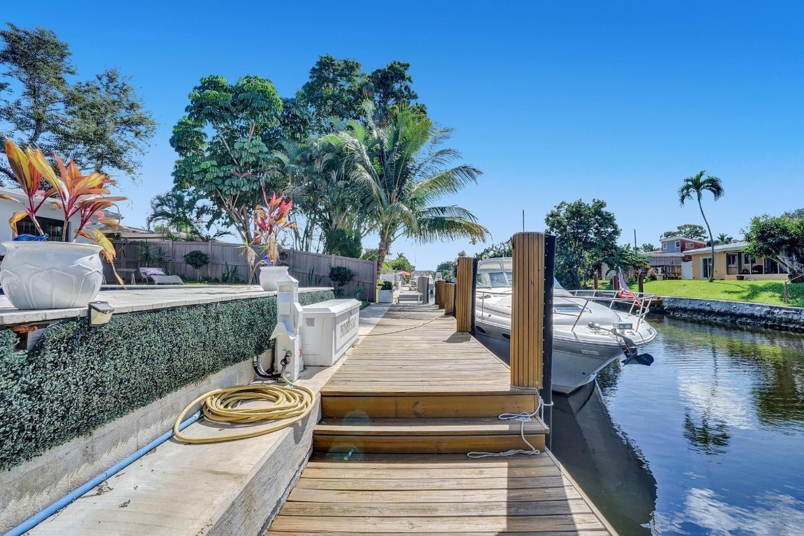 1701 SW 22nd Fort Lauderdale, FL 33312