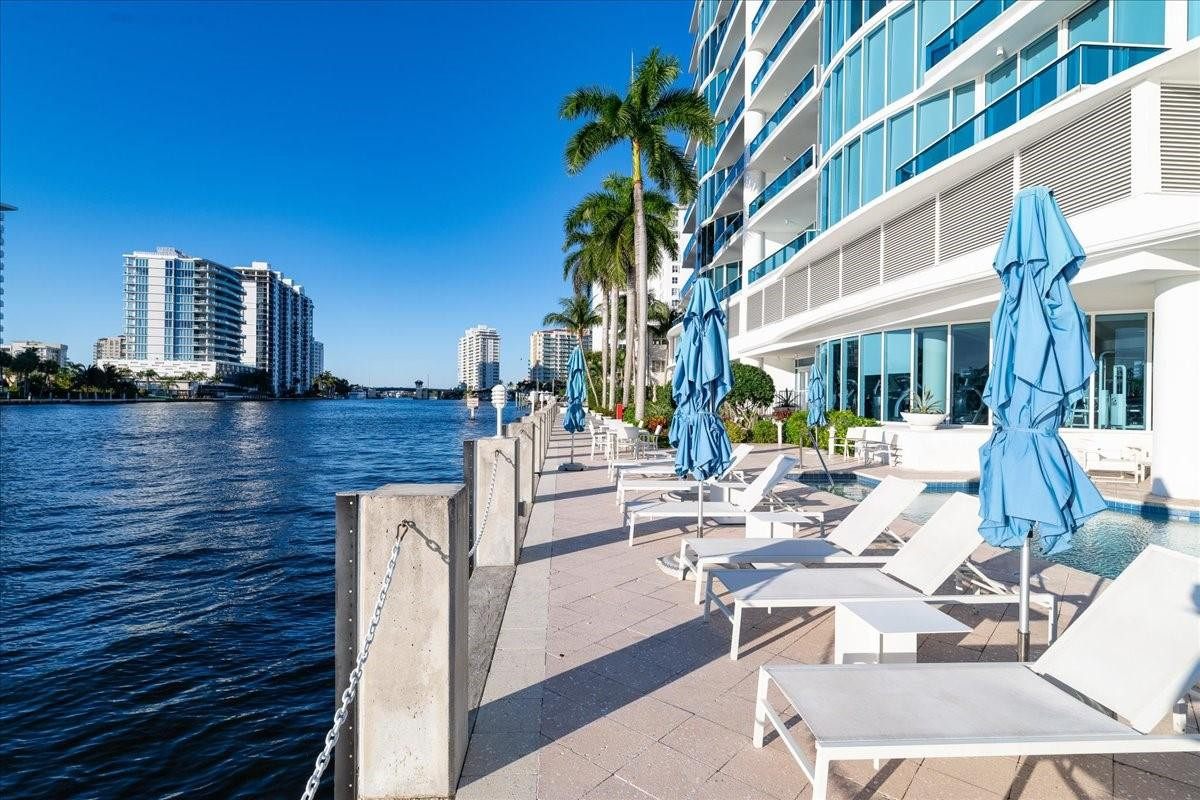 715 Bayshore #506 Fort Lauderdale, FL 33304
