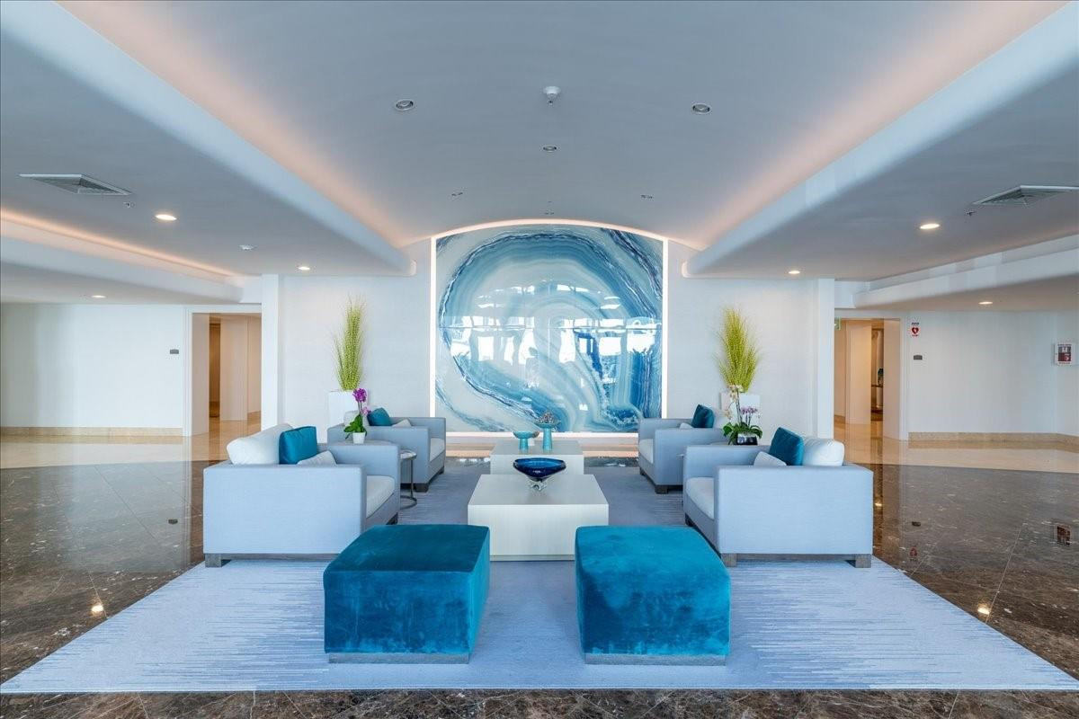 715 Bayshore #506 Fort Lauderdale, FL 33304