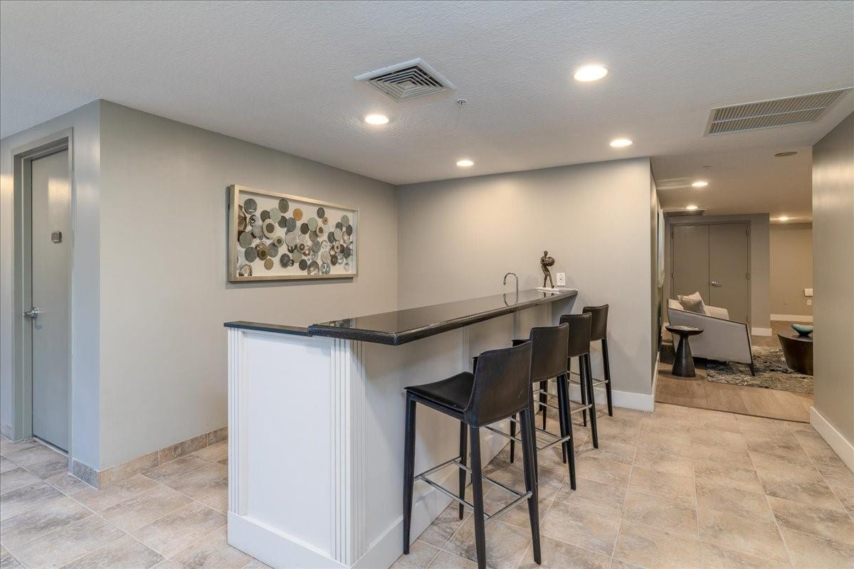 715 Bayshore #506 Fort Lauderdale, FL 33304