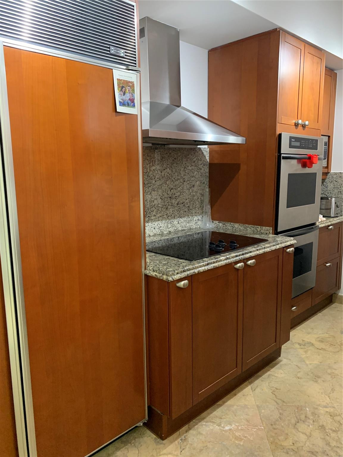 Undisclosed Address Hillsboro Beach, FL 33062