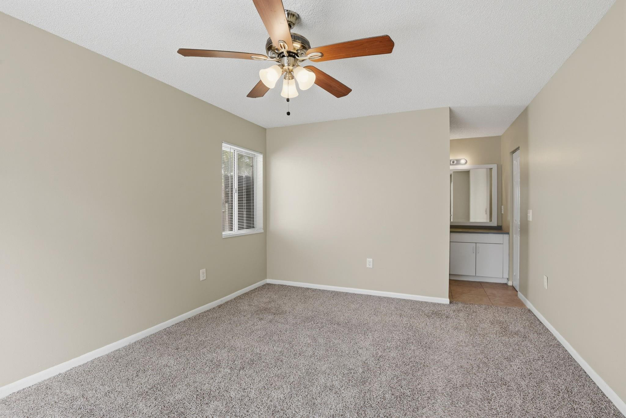 12322 SW 209th Miami, FL 33177