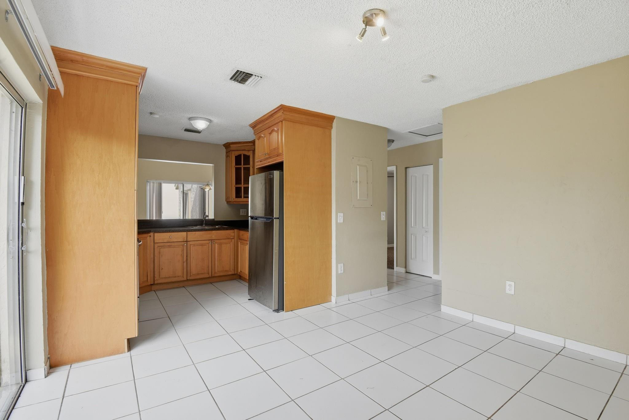 12322 SW 209th Miami, FL 33177