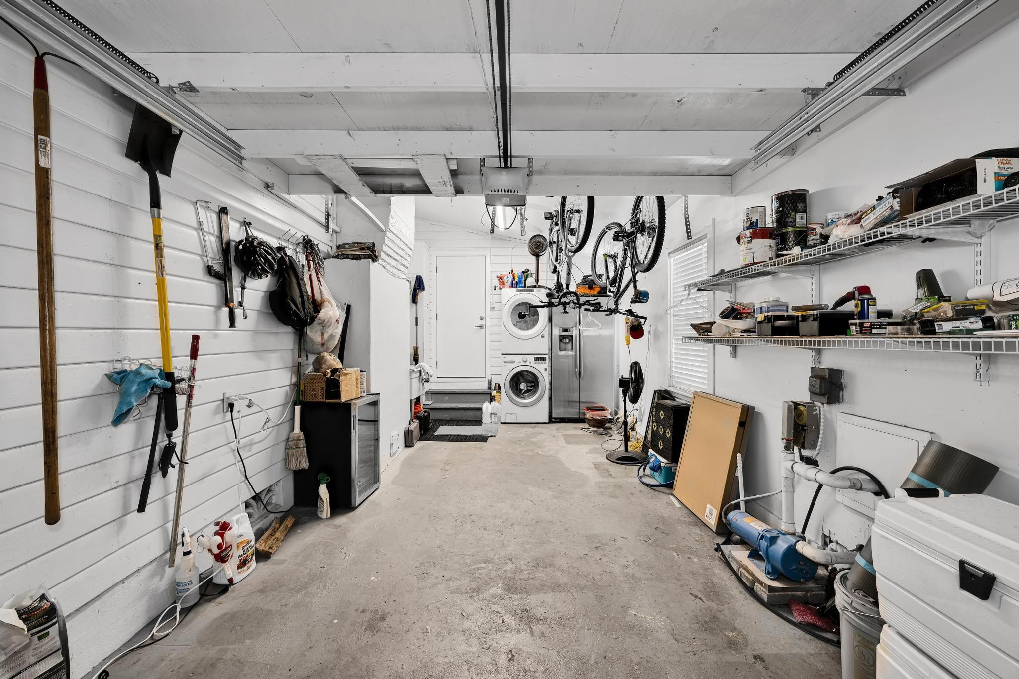 1636 NE 4th Fort Lauderdale, FL 33301