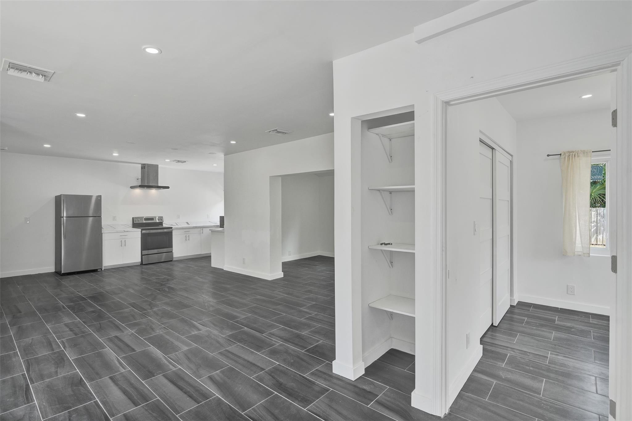 1904 SE 1st Fort Lauderdale, FL 33316