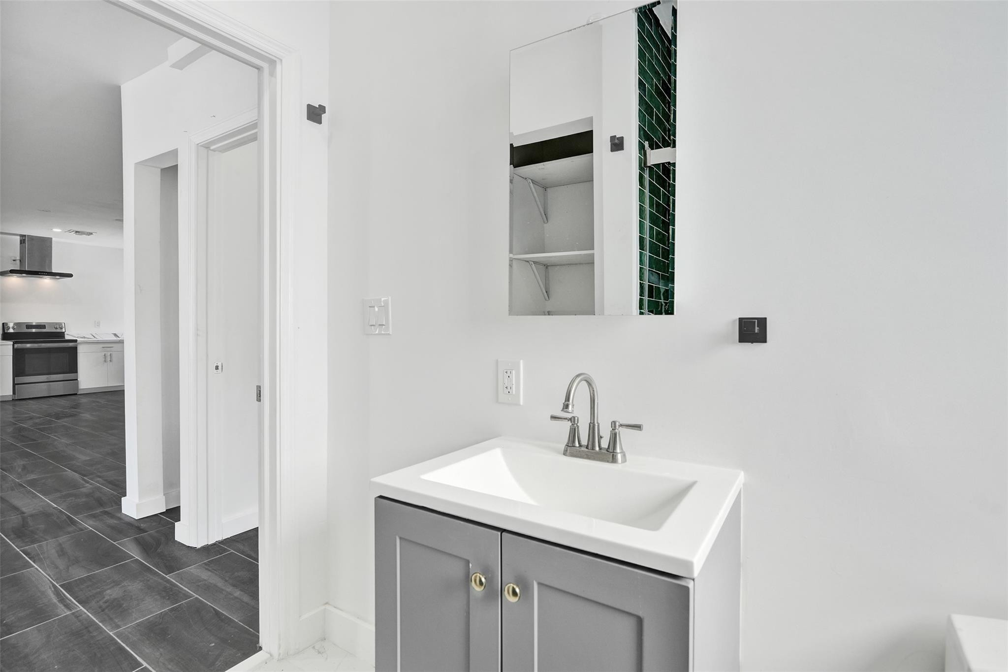 1904 SE 1st Fort Lauderdale, FL 33316