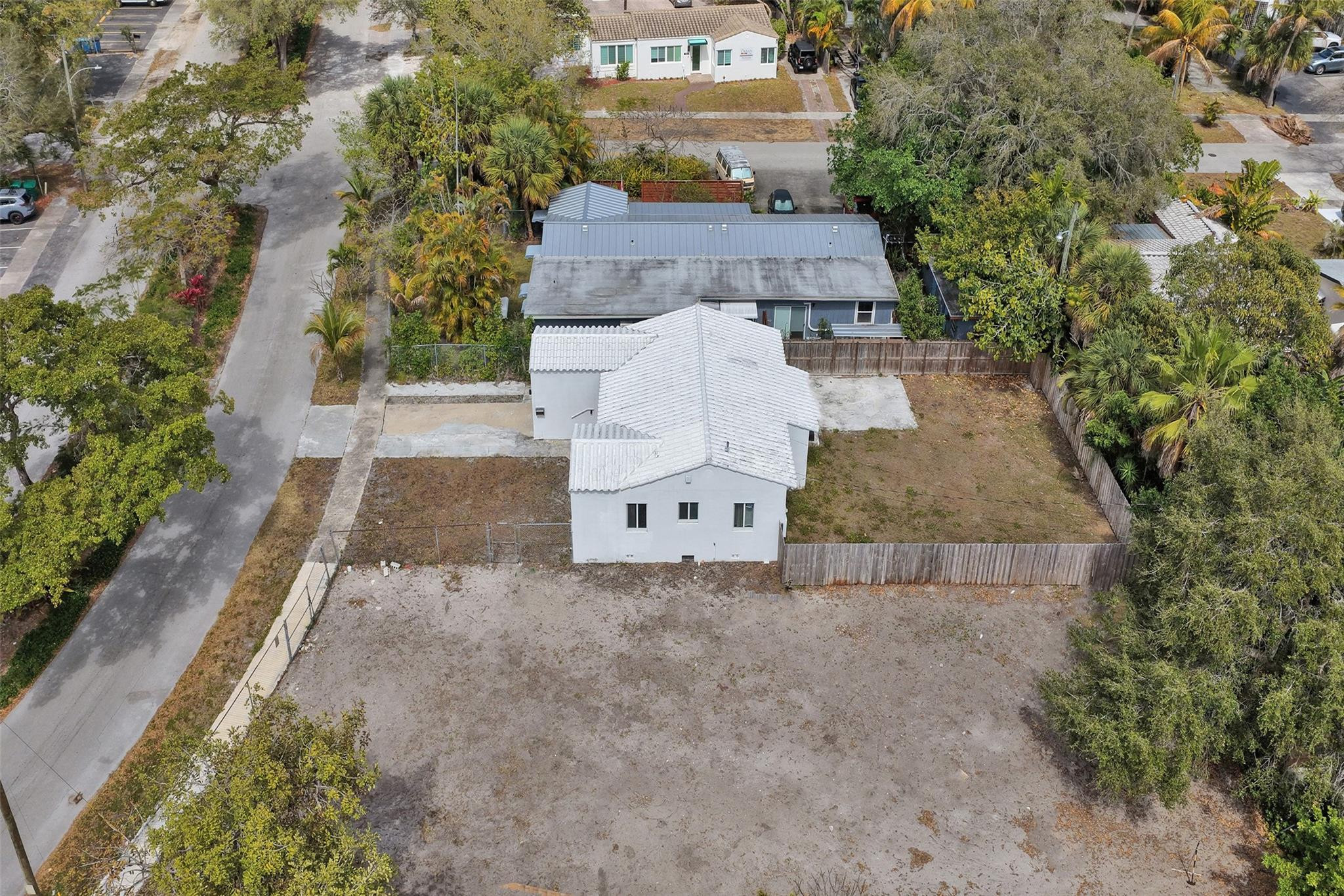 1904 SE 1st Fort Lauderdale, FL 33316