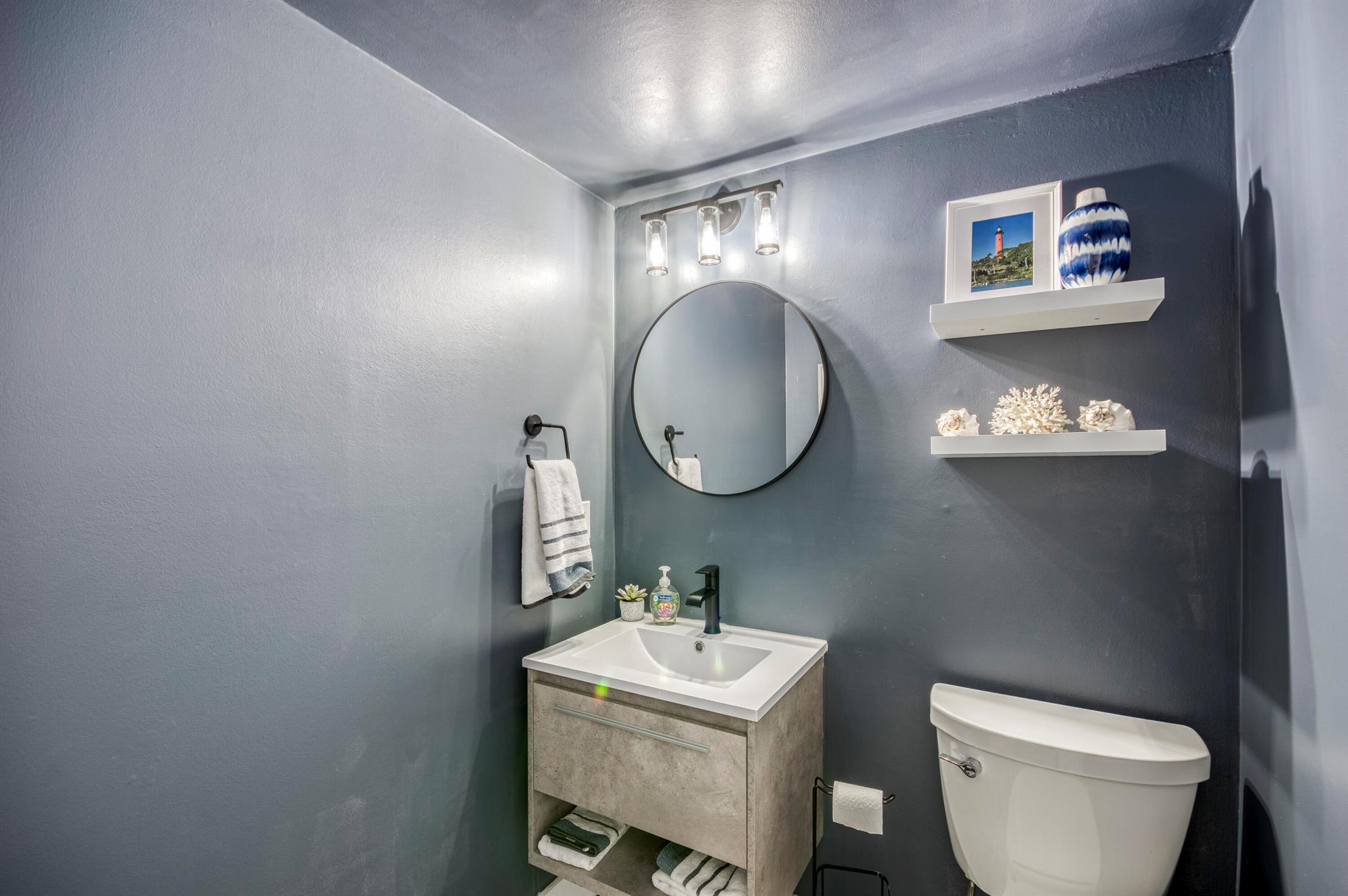 9239 SE Riverfront Ter #D Jupiter, FL 33469