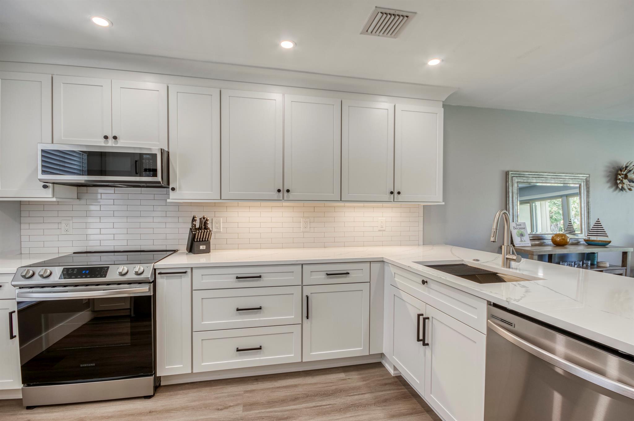 9239 SE Riverfront Ter #D Jupiter, FL 33469