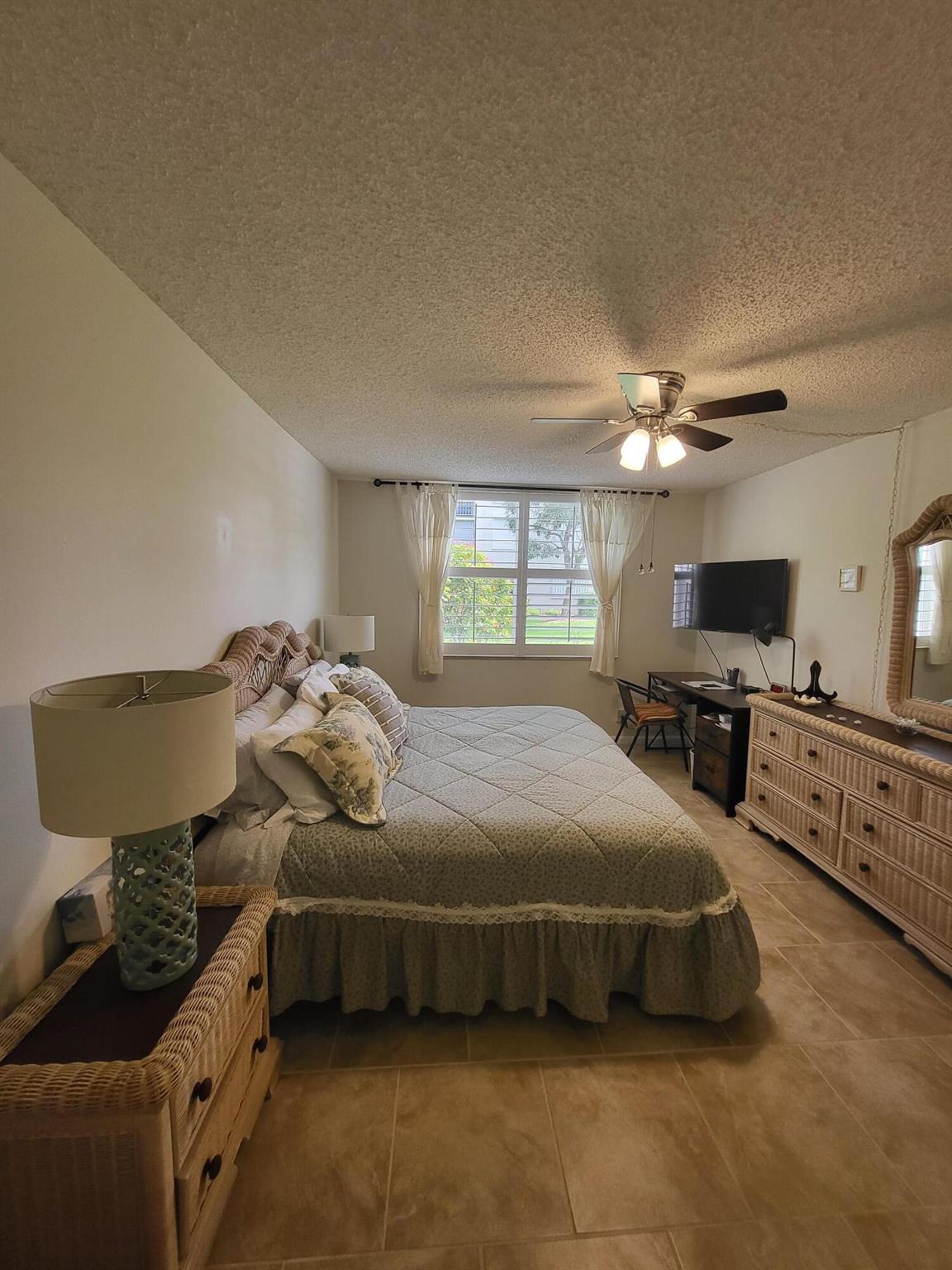 2016 S Federal Hwy 107 Hwy #107,Boynton Beach, FL 33435