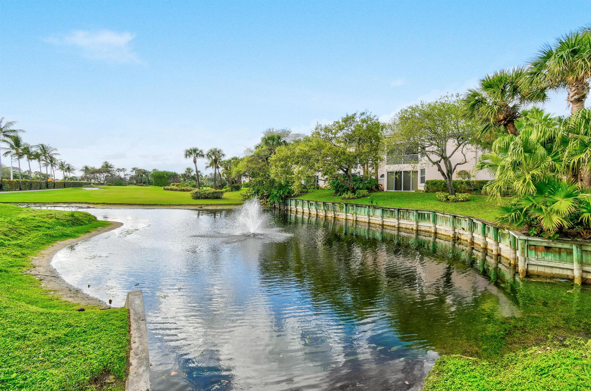 3003 Fairway Dr Jupiter, FL 33477