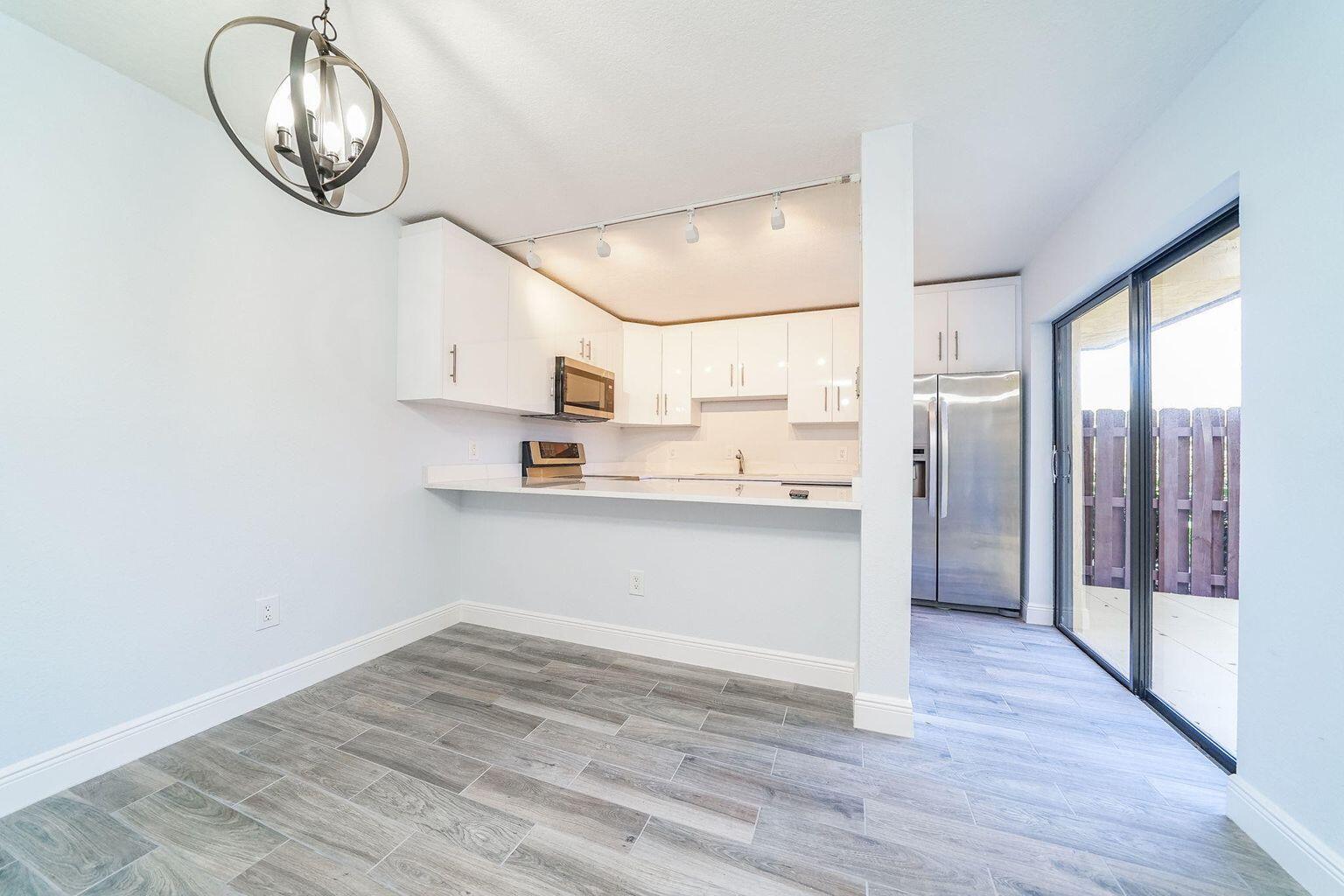 825 Center St #32a Jupiter, FL 33458