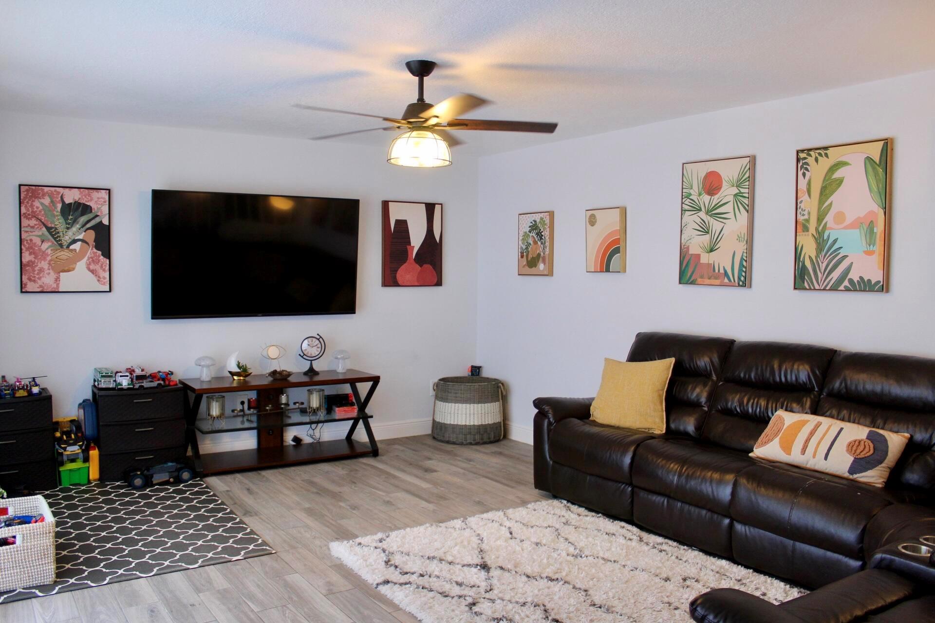 825 Center St #32a Jupiter, FL 33458