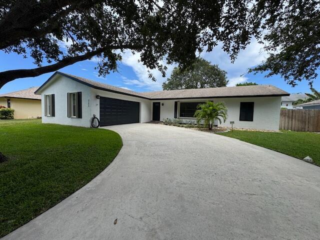 4392 Colette Dr