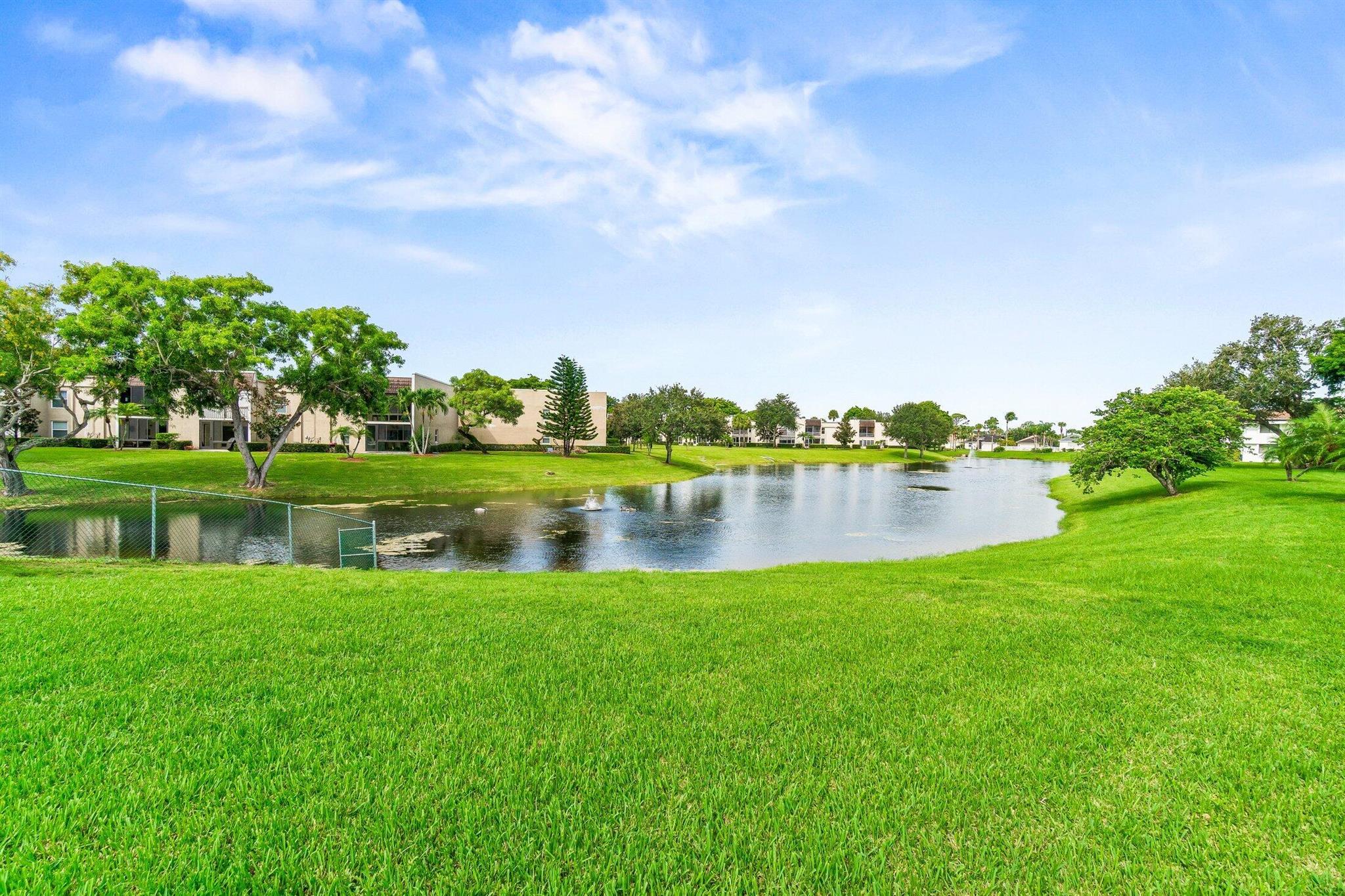 2738 Casa Way