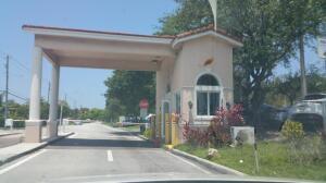 20400 NW 7th Ave #202