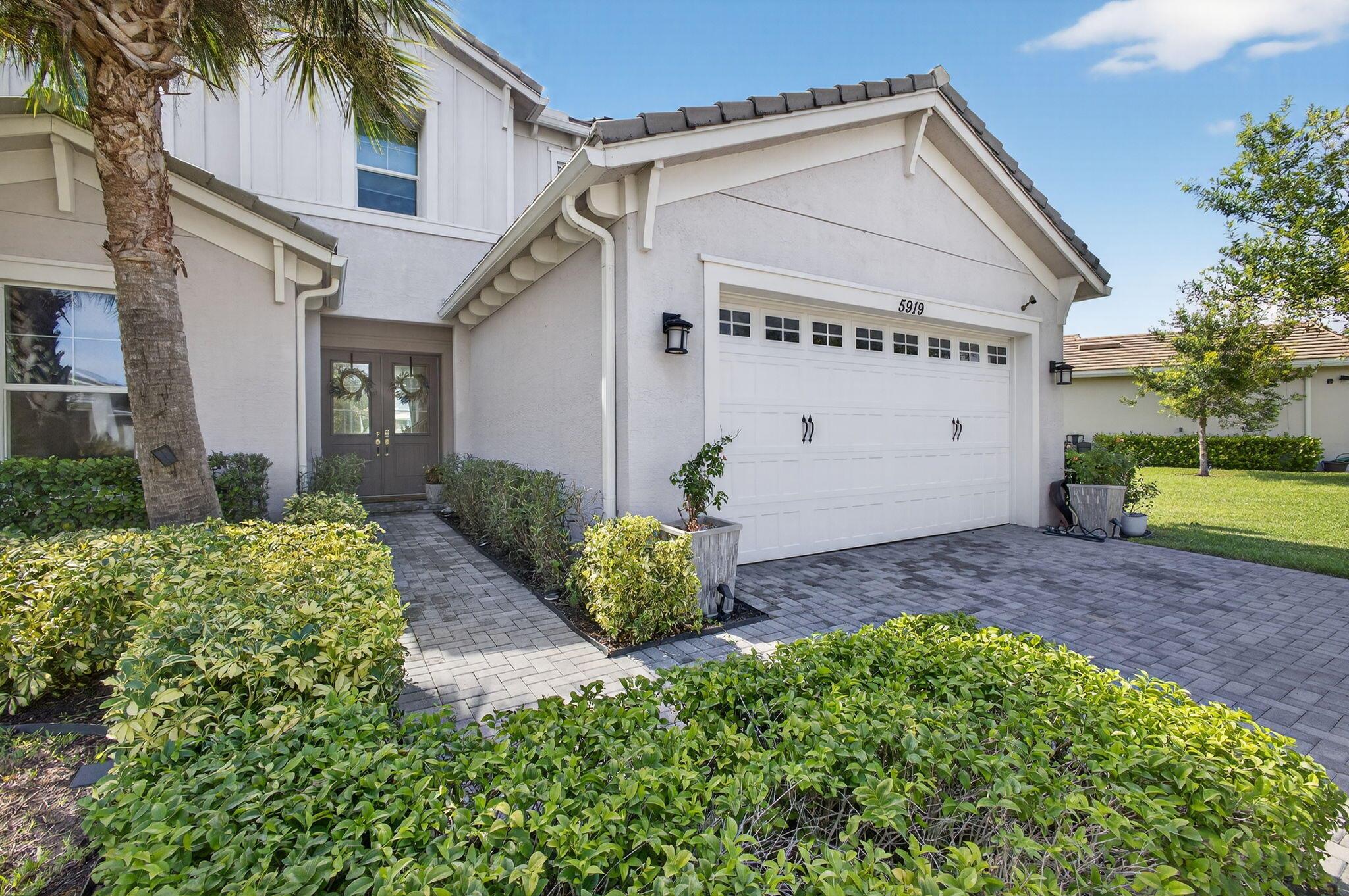 5919 Switchgrass Ln