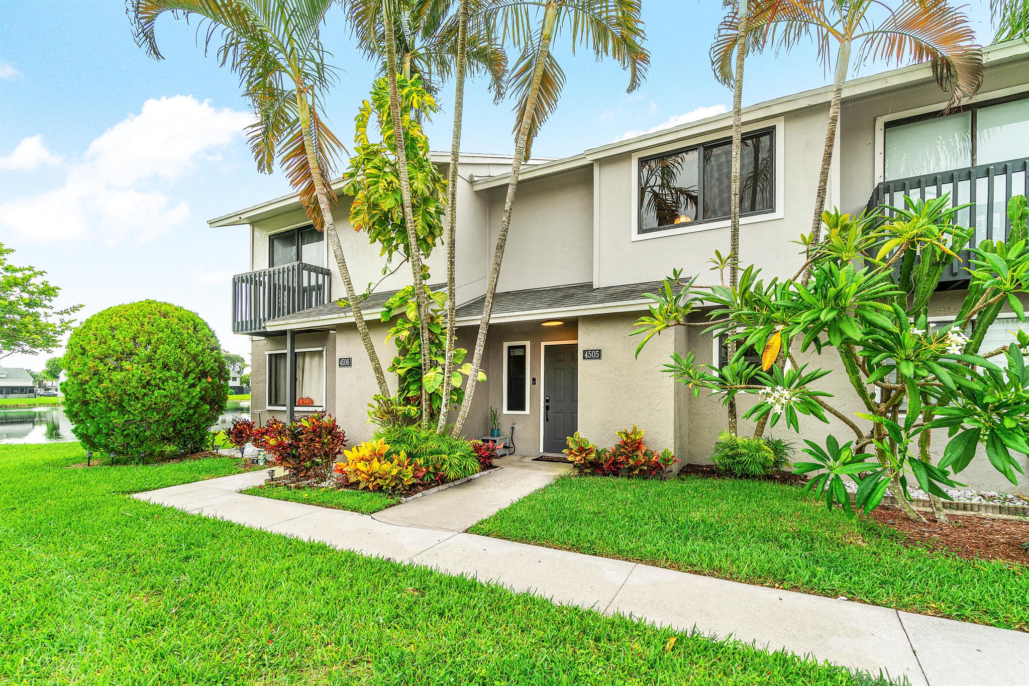 4505 Pier Dr