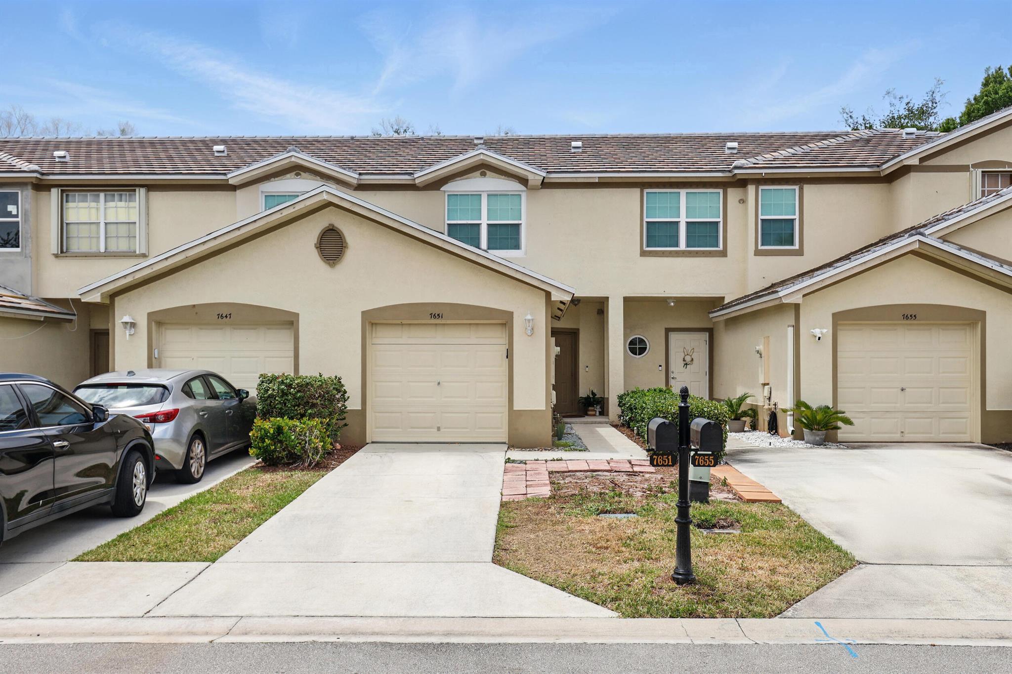 7651 Sonesta Shores Dr