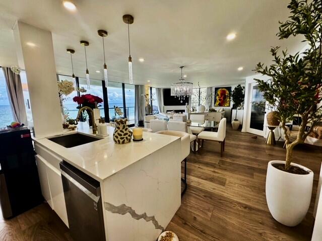 250 S Ocean #2a Boca Raton, FL 33432