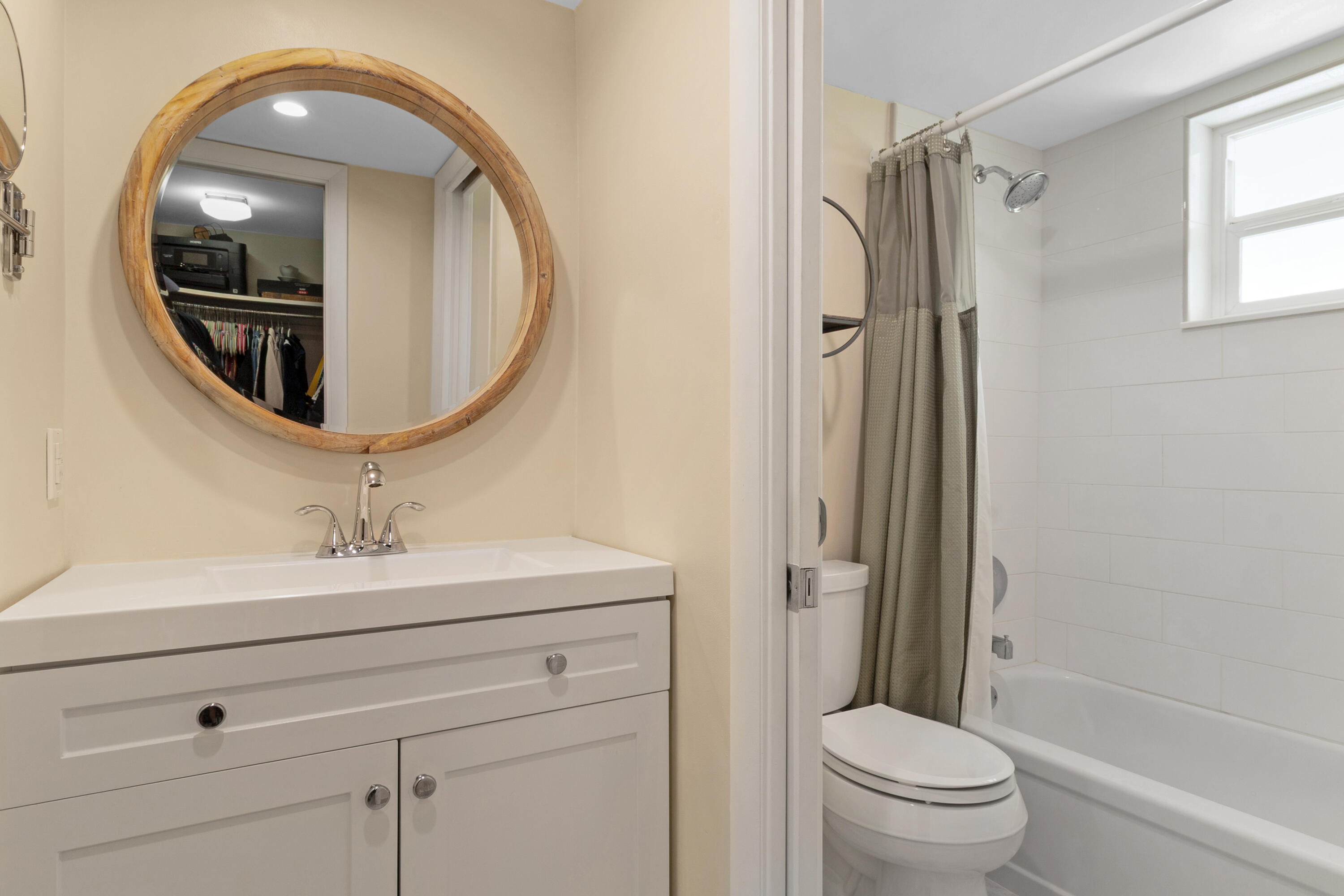 1481 S Ocean #208e Pompano Beach, FL 33062