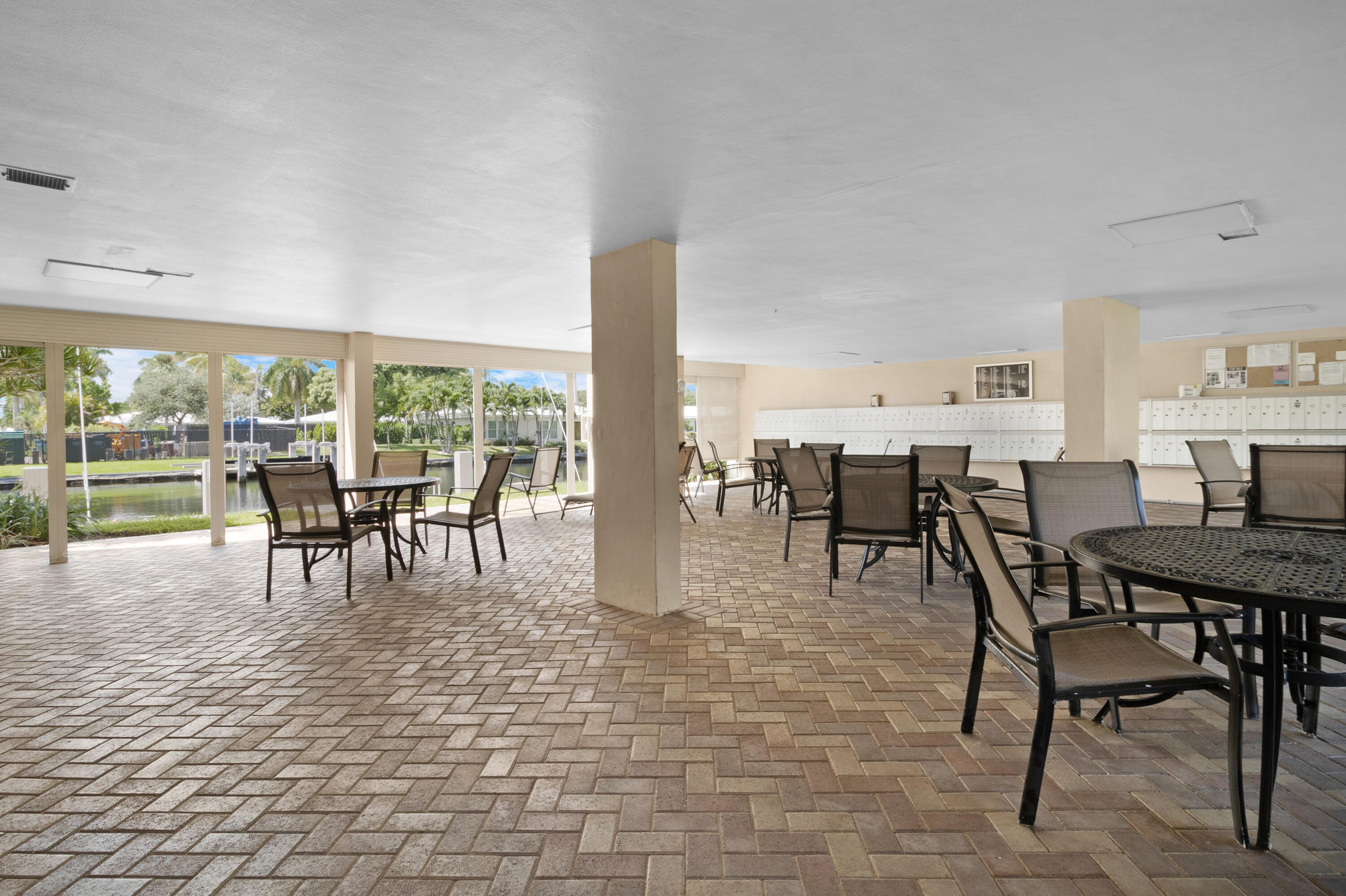 1481 S Ocean #208e Pompano Beach, FL 33062