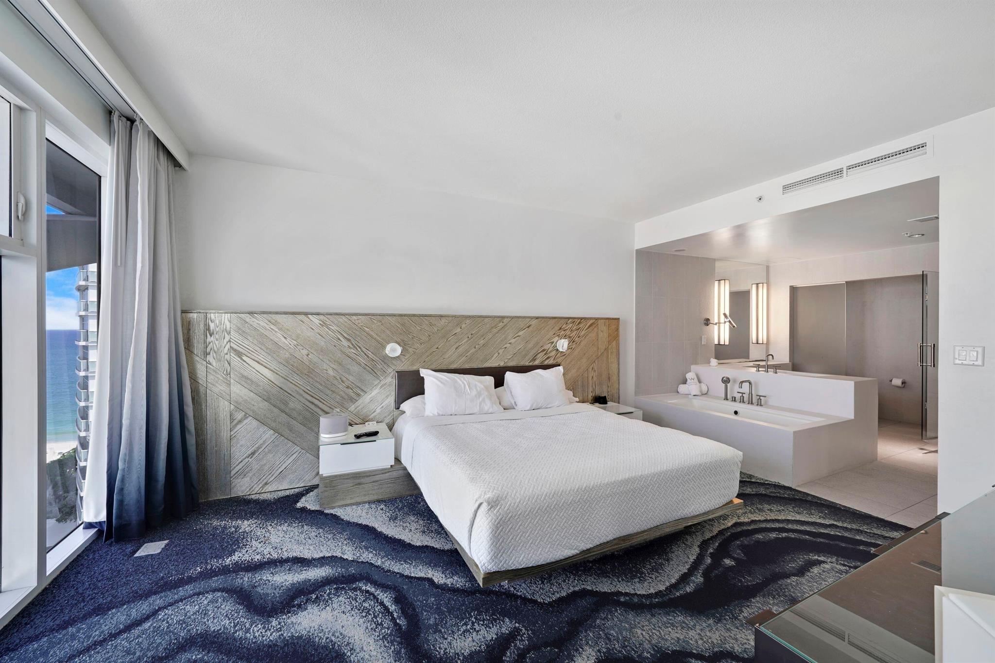 3101 Bayshore Dr #1704 Fort Lauderdale, FL 33304