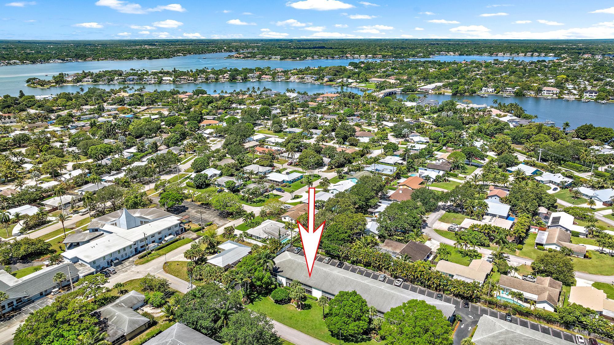 2 Garden #203m Tequesta, FL 33469