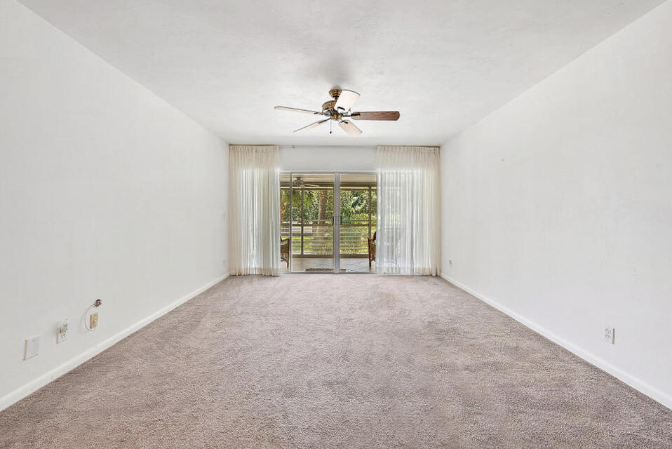 2 Garden #203m Tequesta, FL 33469