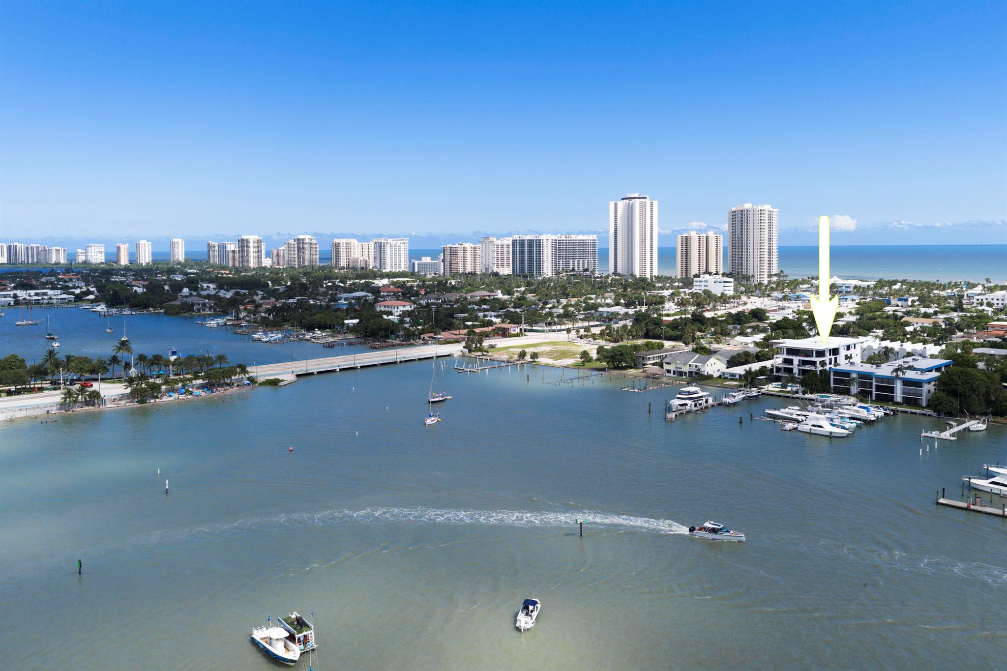 2323 Lake Dr #201 Singer Island, FL 33404