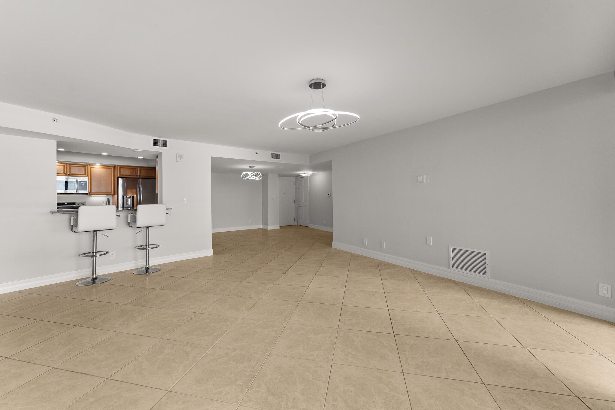 3000 N Ocean Dr #17d Riviera Beach, FL 33404