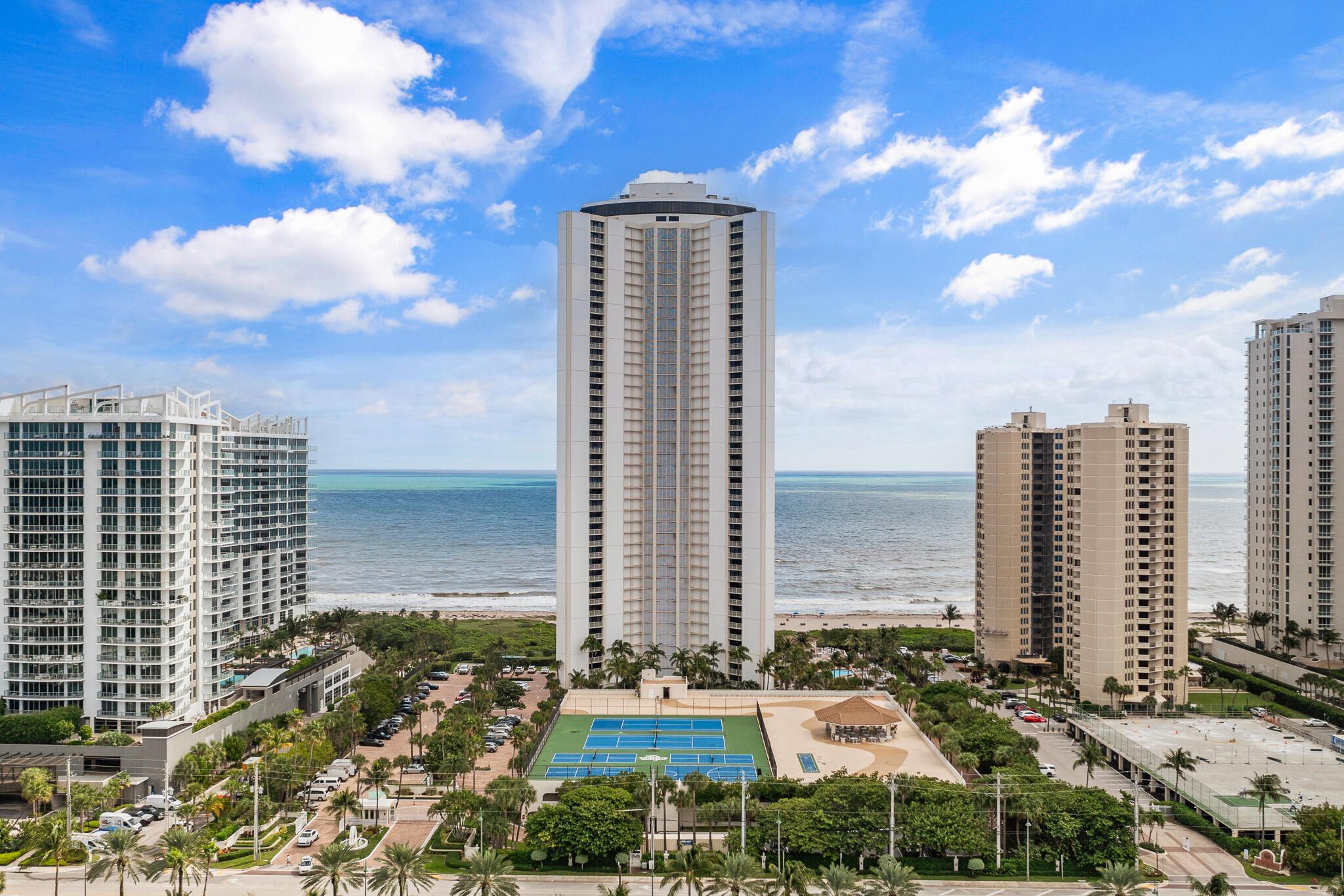 3000 N Ocean Dr #17d Riviera Beach, FL 33404