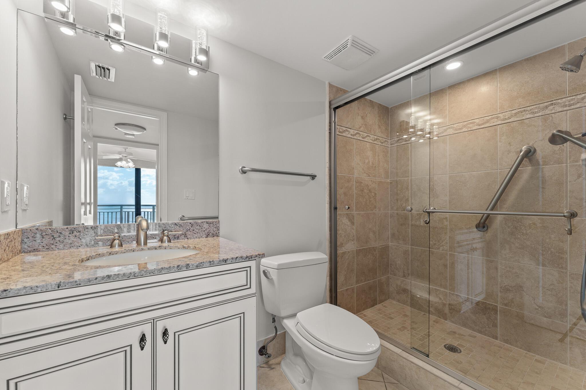 3000 N Ocean Dr #17d Riviera Beach, FL 33404