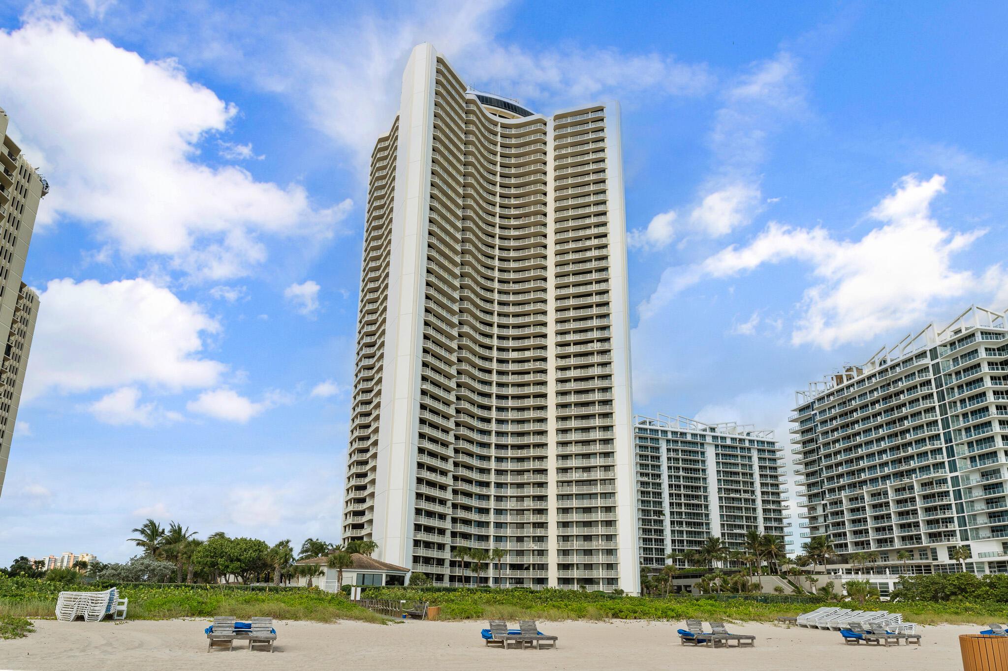 3000 N Ocean Dr #17d Riviera Beach, FL 33404