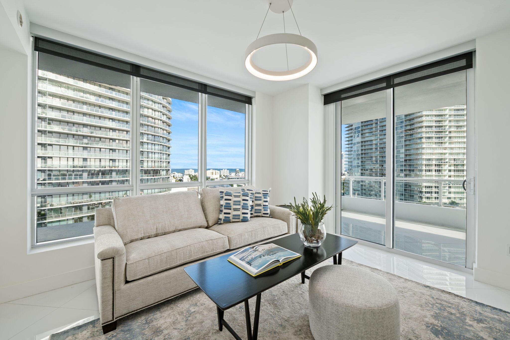 image The Bentley Bay Condo30