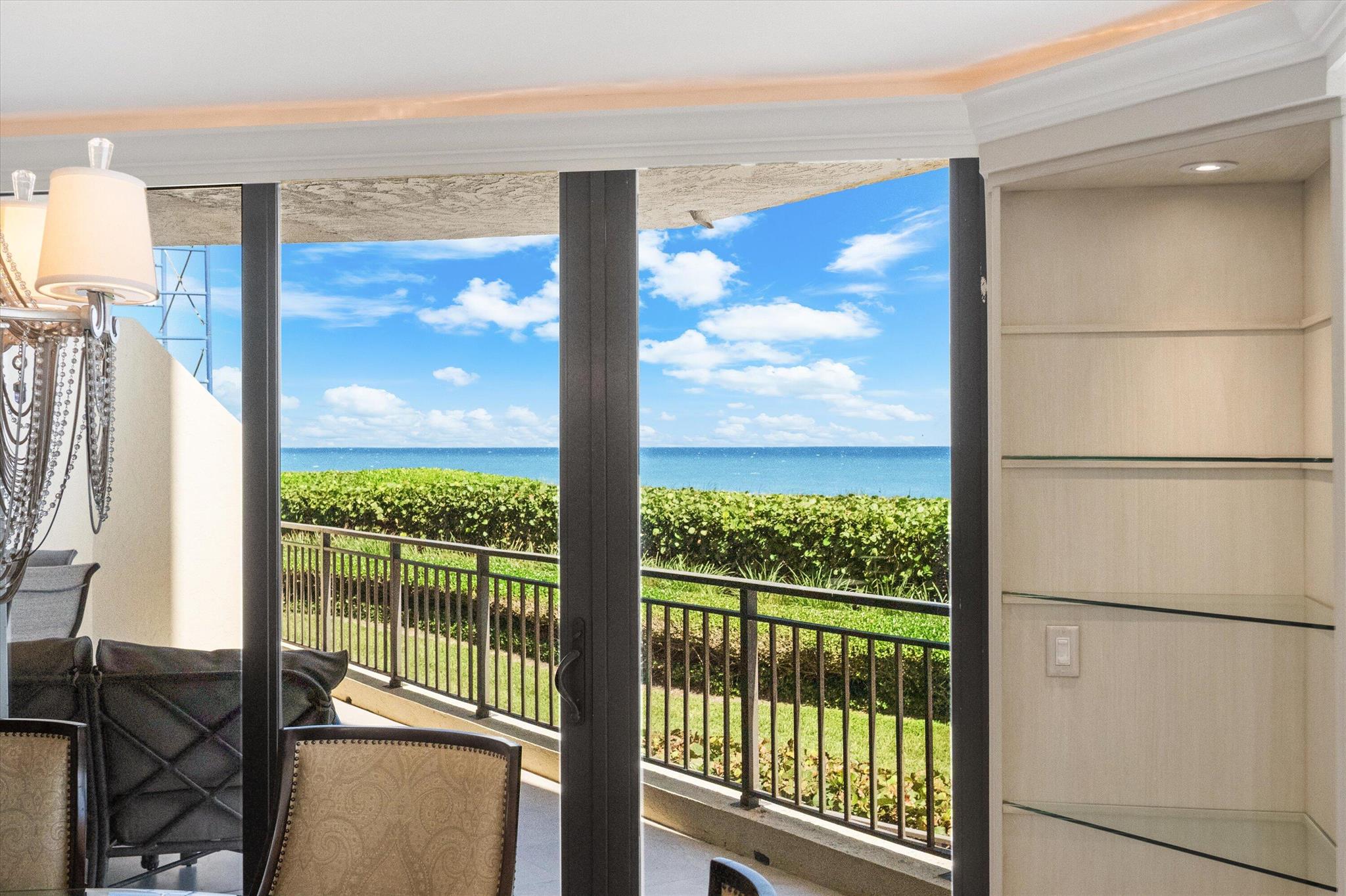 19850 Beach Rd #2b Jupiter, FL 33469