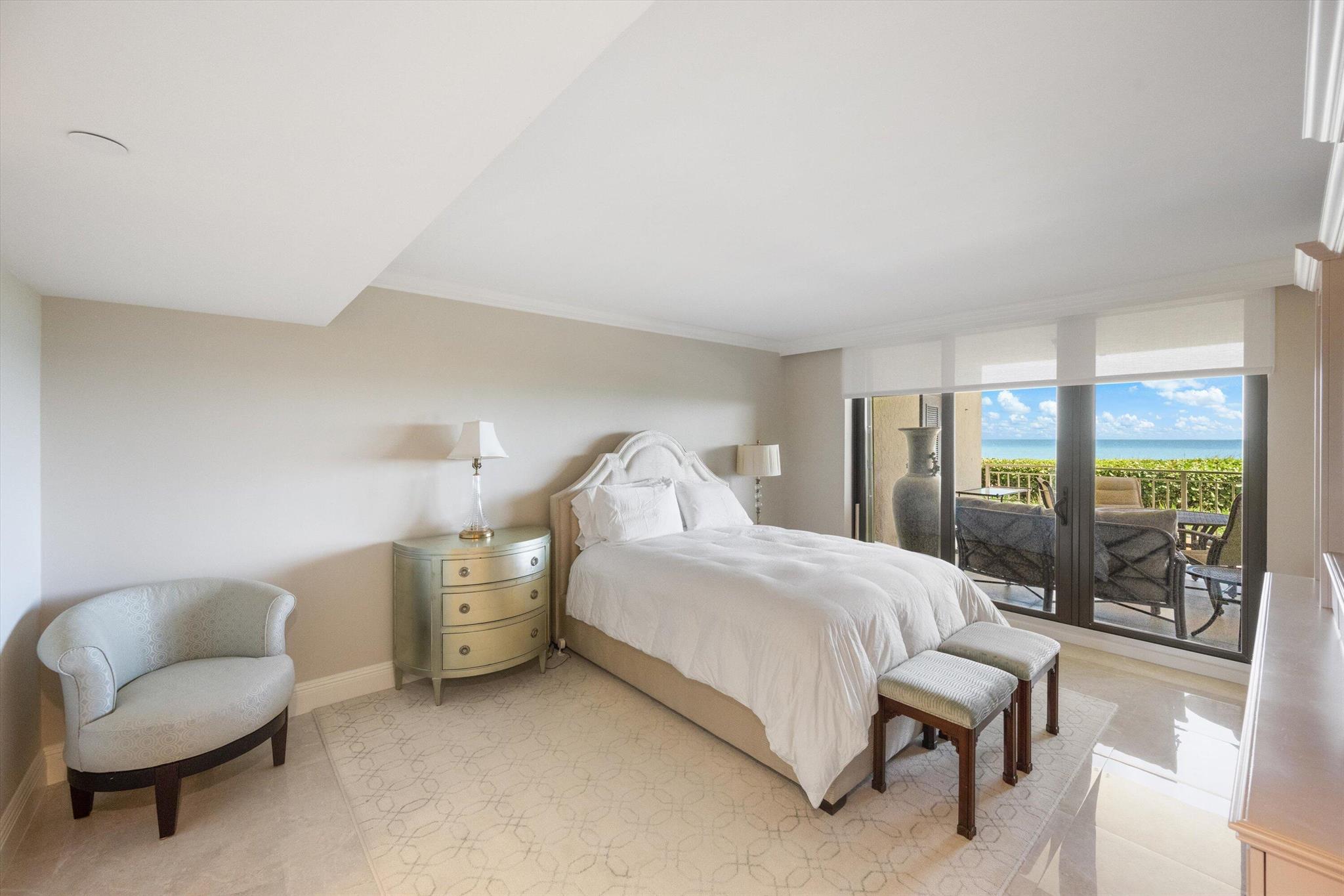 19850 Beach Rd #2b Jupiter, FL 33469