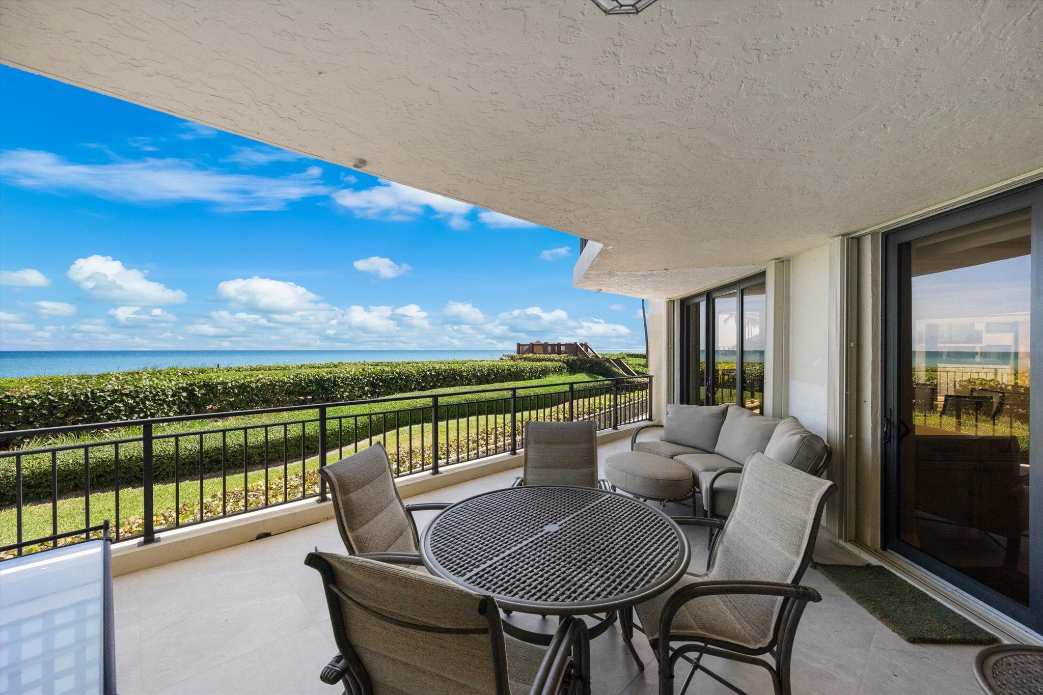 19850 Beach Rd #2b Jupiter, FL 33469