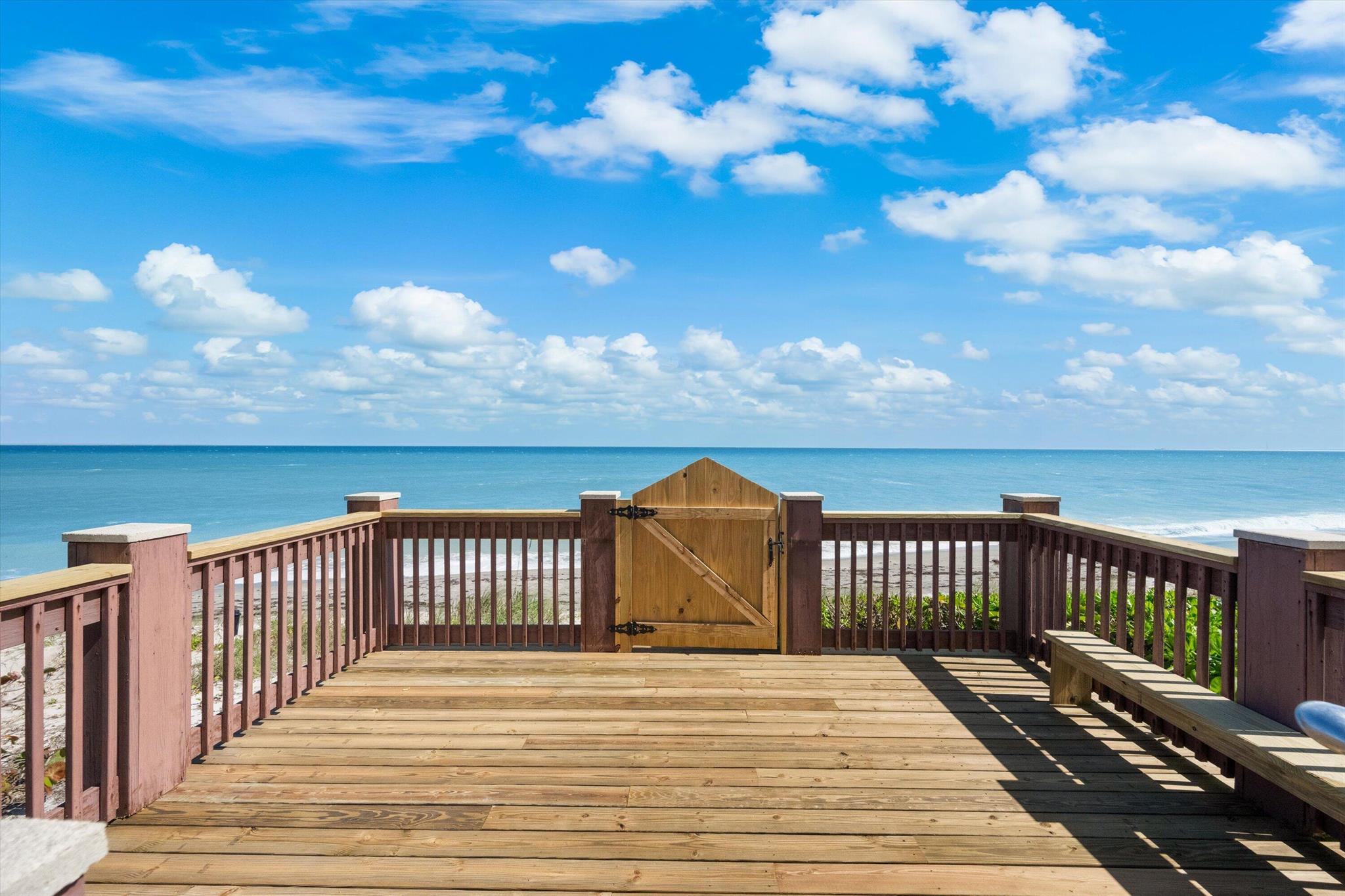 19850 Beach Rd #2b Jupiter, FL 33469