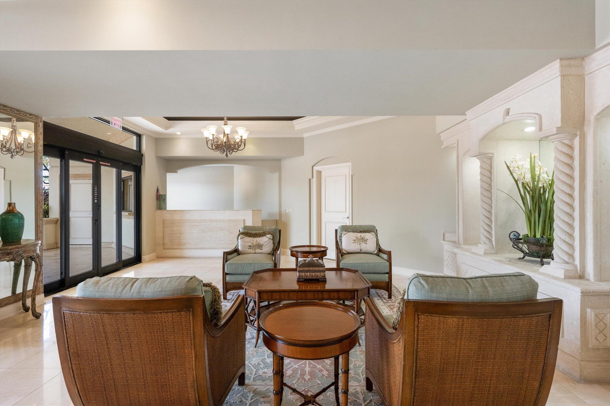 19850 Beach Rd #2b Jupiter, FL 33469