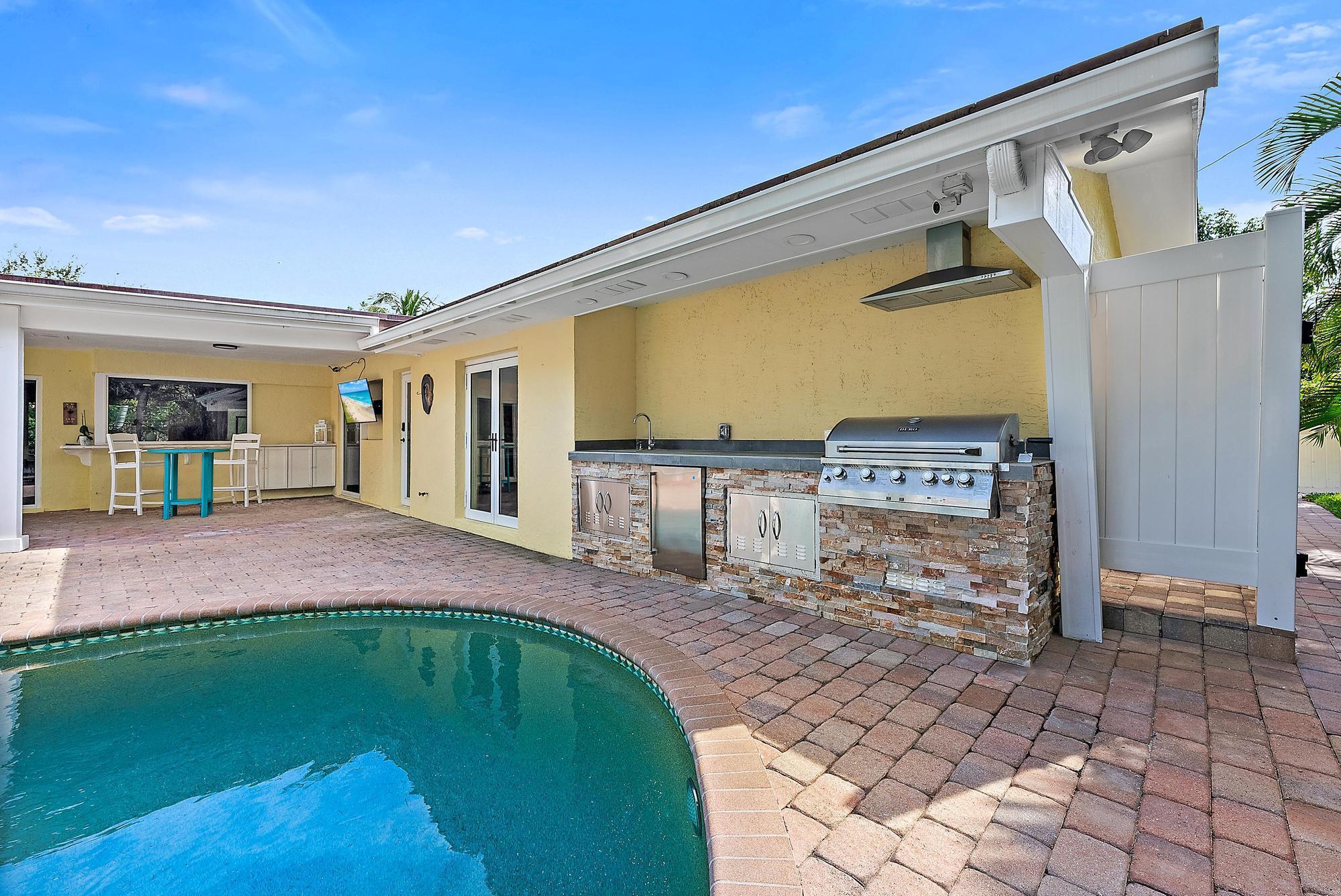 12821 Ellison Wilson Rd North Palm Beach, FL 33408