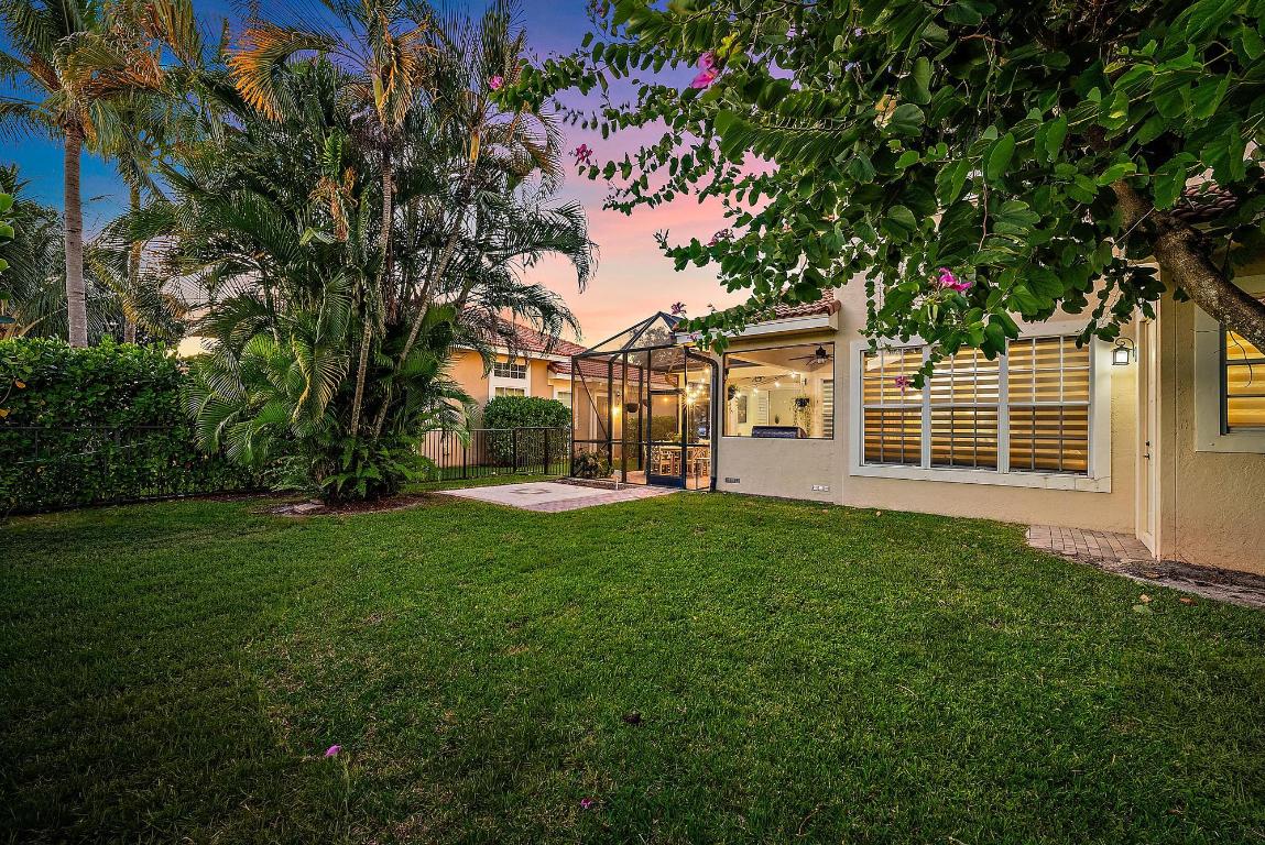 114 Via Santa Cruz Jupiter, FL 33458