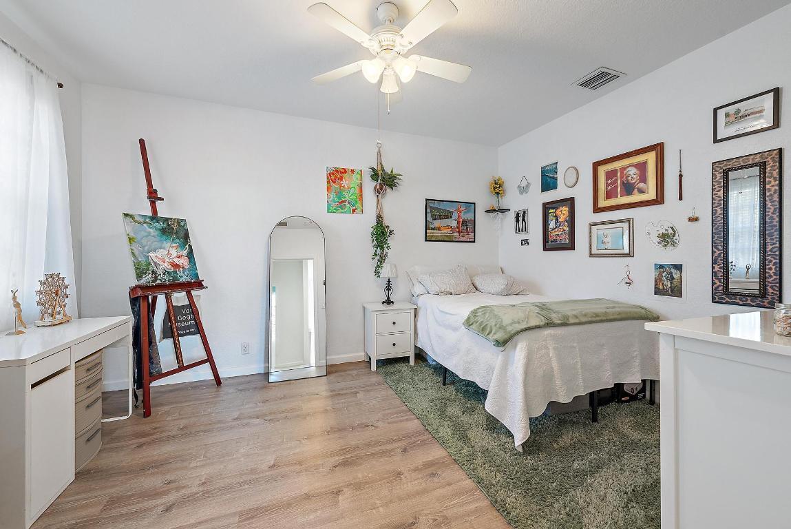 114 Via Santa Cruz Jupiter, FL 33458